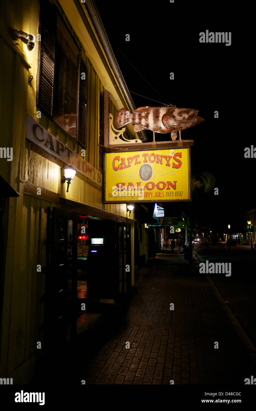 Night photo of the front of Captain Tony's Saloon in Key West Stock Photo