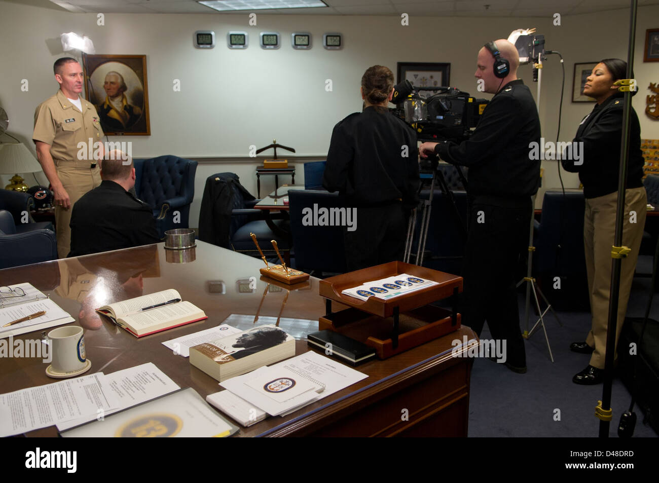 MCPON is interviewed about CPO 365 Stock Photo - Alamy