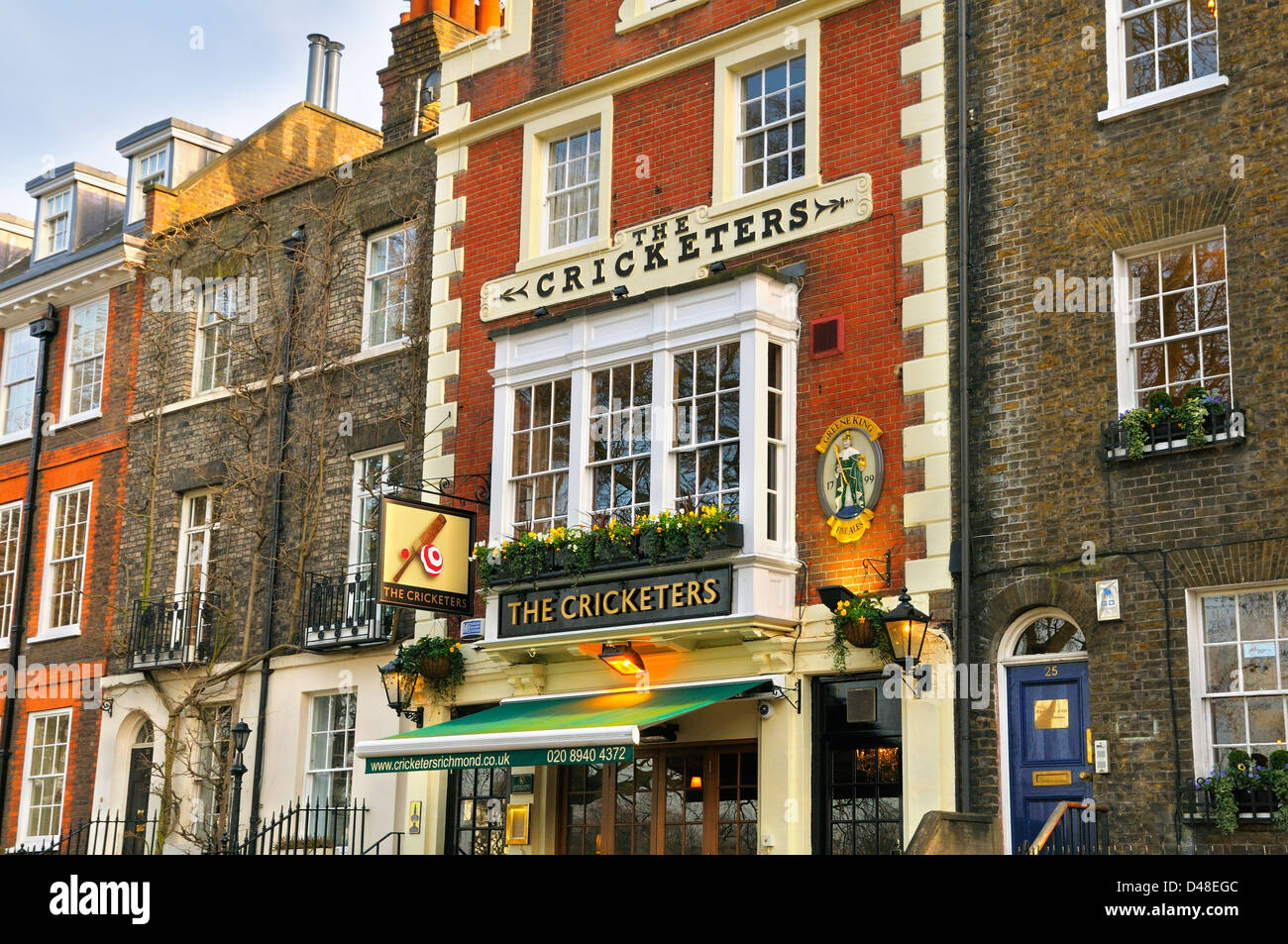 The Cricketers pub on Richmond Green, Richmond upon Thames, Greater London, UK Stock Photo