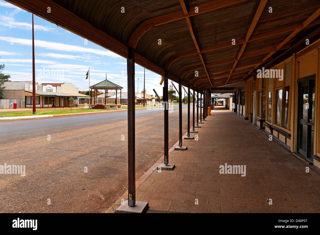 Shops in Austin street, Cue Western Australia Stock Photo Alamy