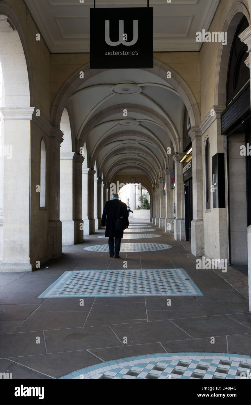 Waterstones trafalgar square hires stock photography and images Alamy