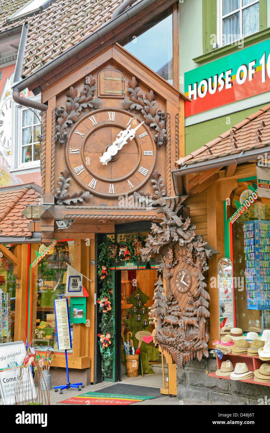 Cuckoo clocks black forest germany hi-res stock photography and images -  Alamy