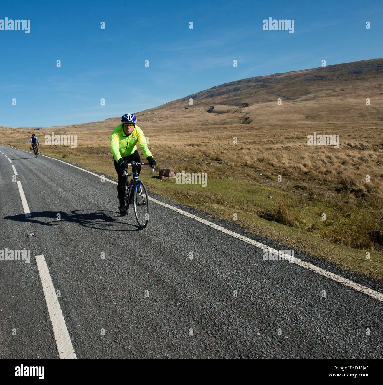 cycling in the brecon beacons