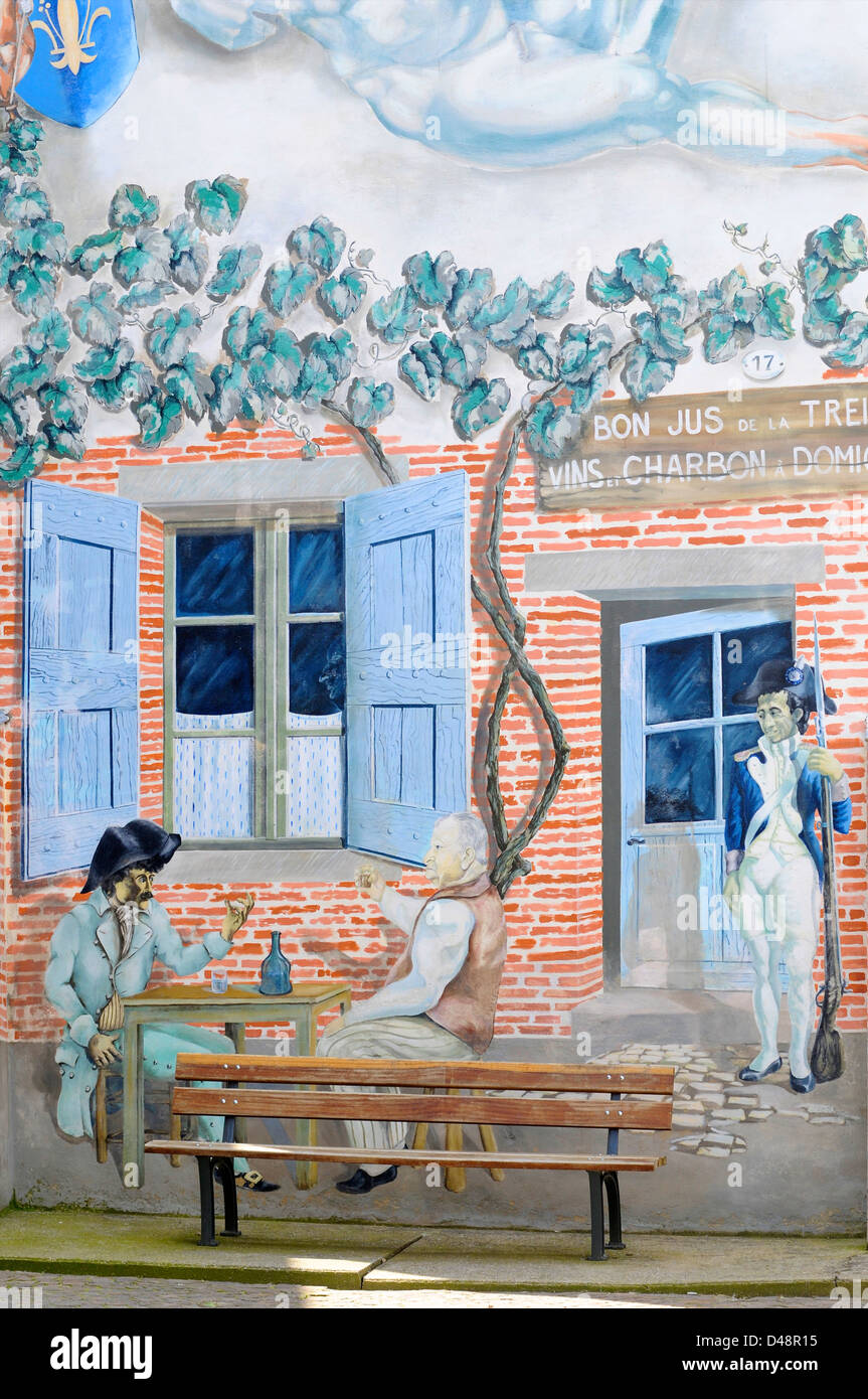 A mural depicting drinkers out side a tavern in Napoleonic France during the 18th/19th Century. Albi, Tarn, France Stock Photo
