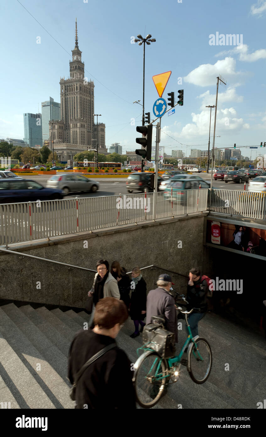 Rondo dmowskiego romana hires stock photography and images Alamy