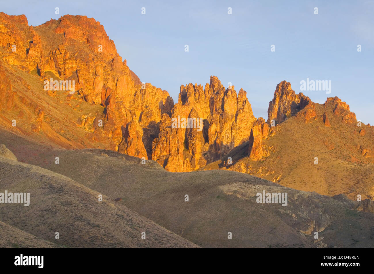 Spires and rock formations made of volcanic tuff in Leslie Gulch in the Owyhee Uplands of SE Oregon Stock Photo
