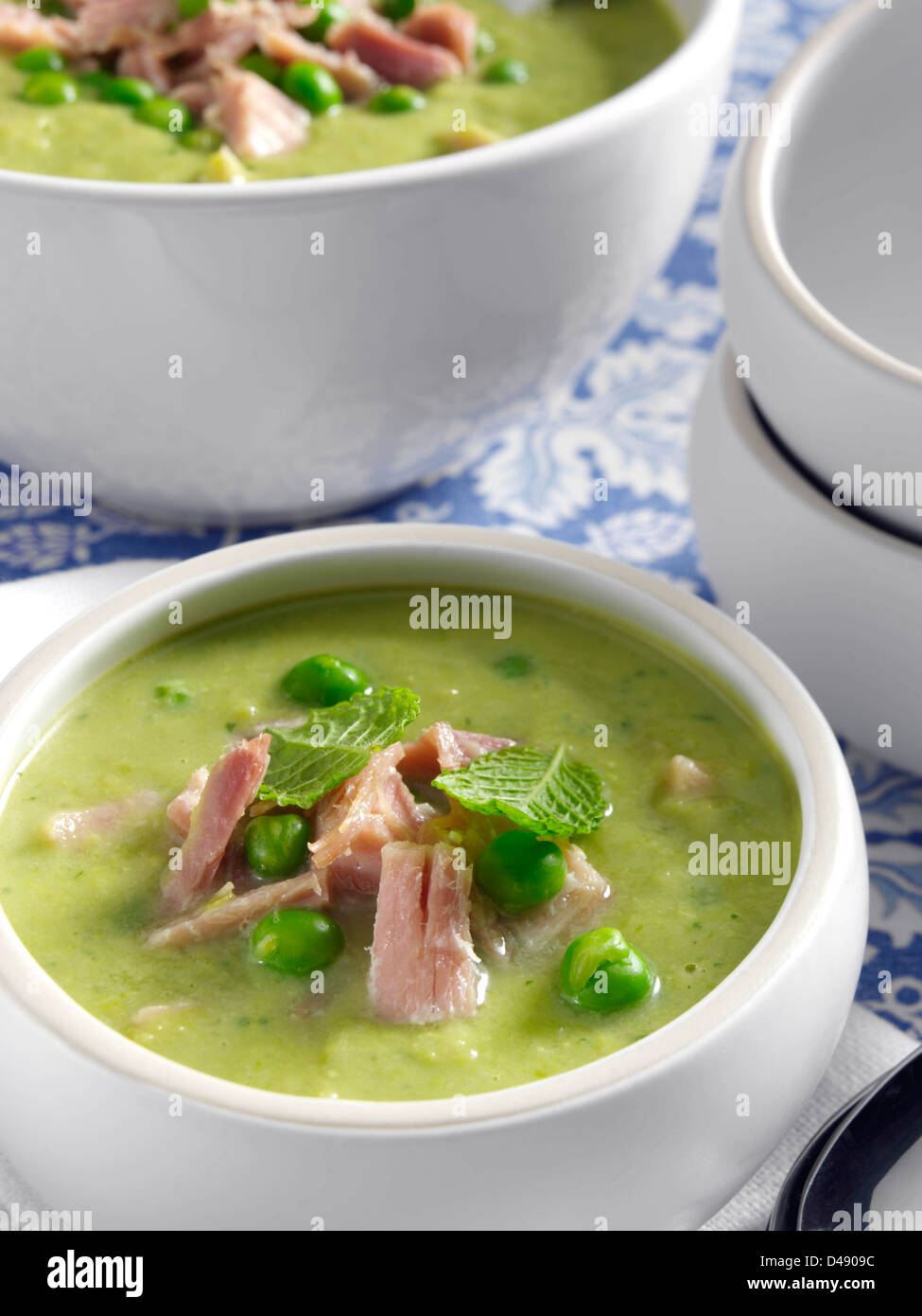Pea and ham soup Stock Photo Alamy