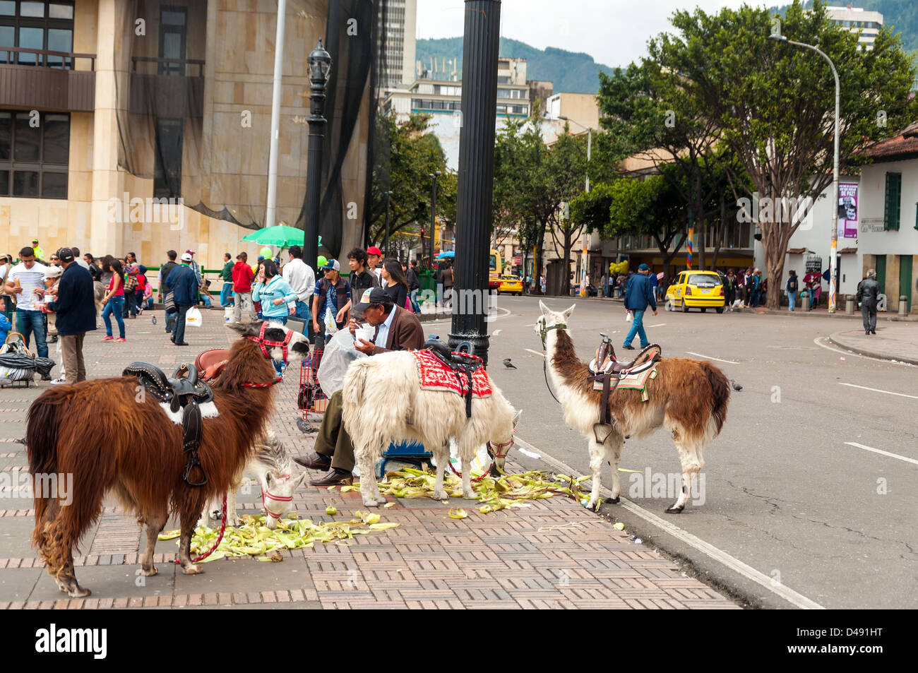 Bogota Colombia Street Hi Res Stock Photography And Images Alamy