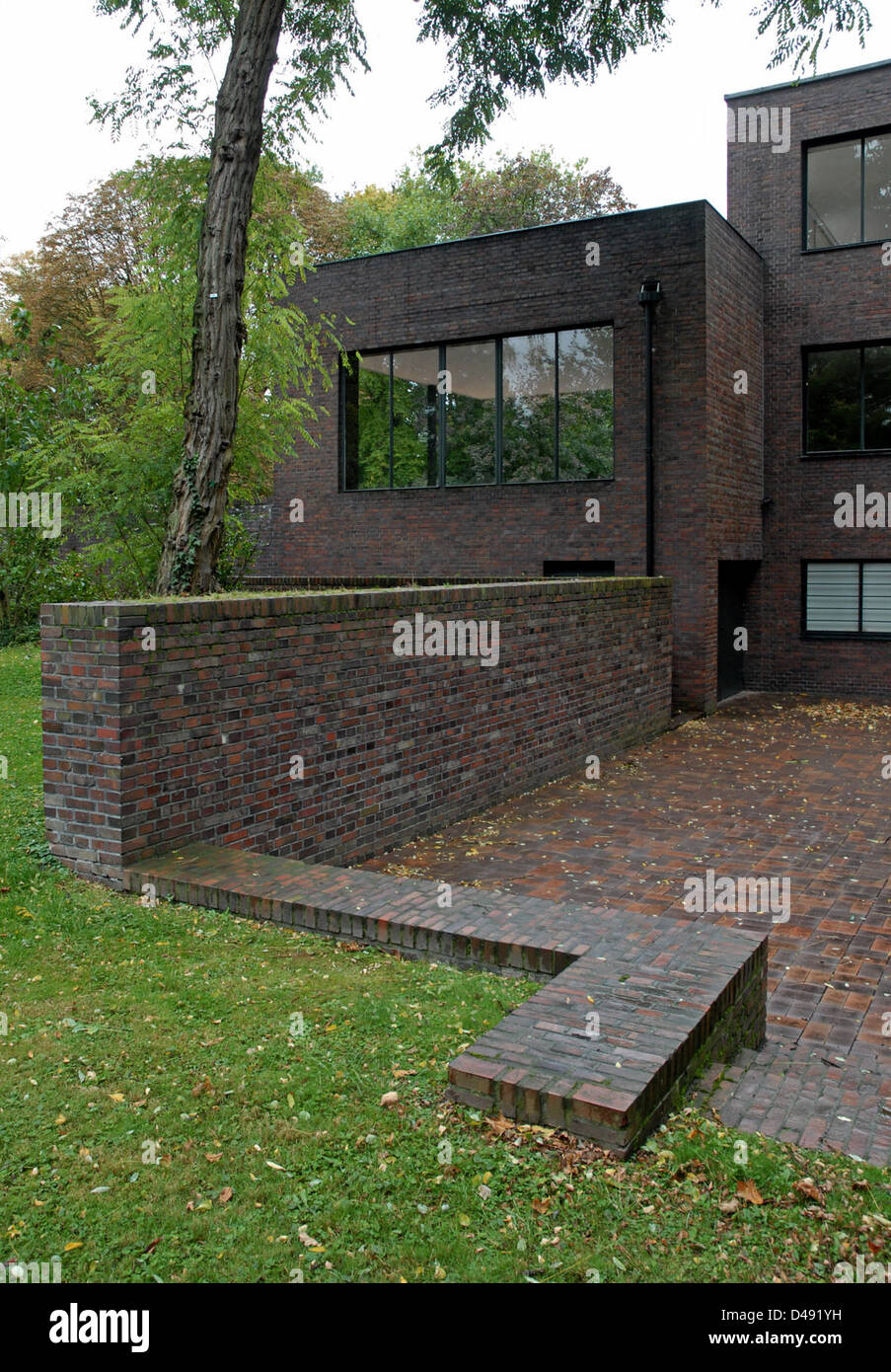Haus Lange Mies Van Der Rohe Stock Photos Haus Lange Mies Van