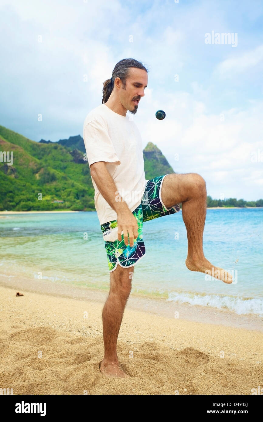 Hacky sack hires stock photography and images Alamy