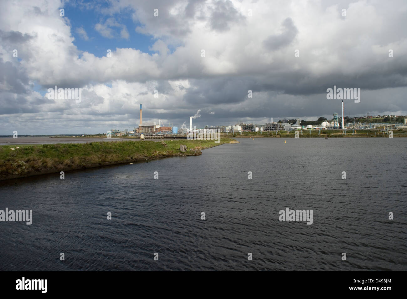 Looking towards Weston and Runcorn from the Manchester Ship Canal from