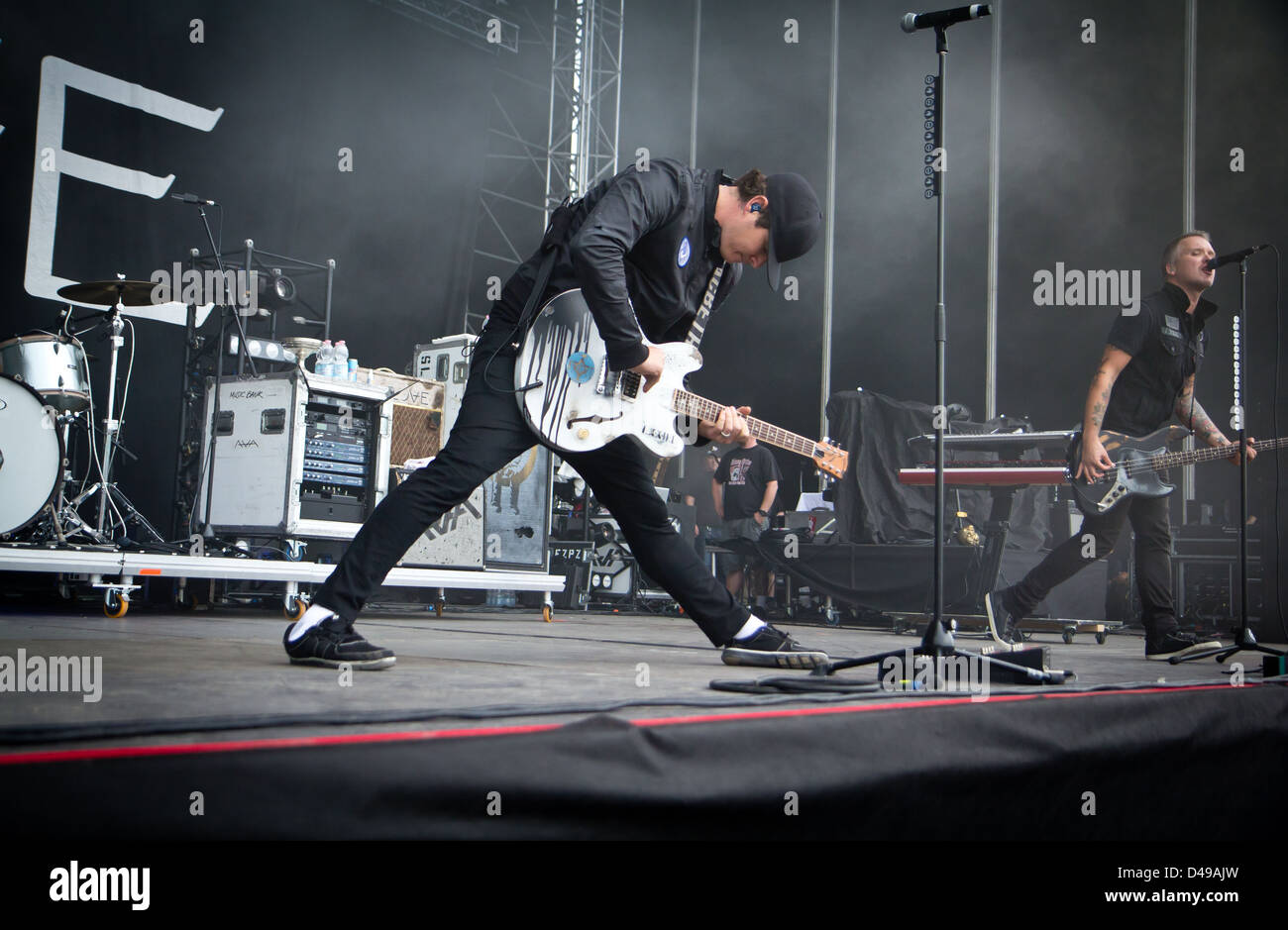 Angels and airwaves