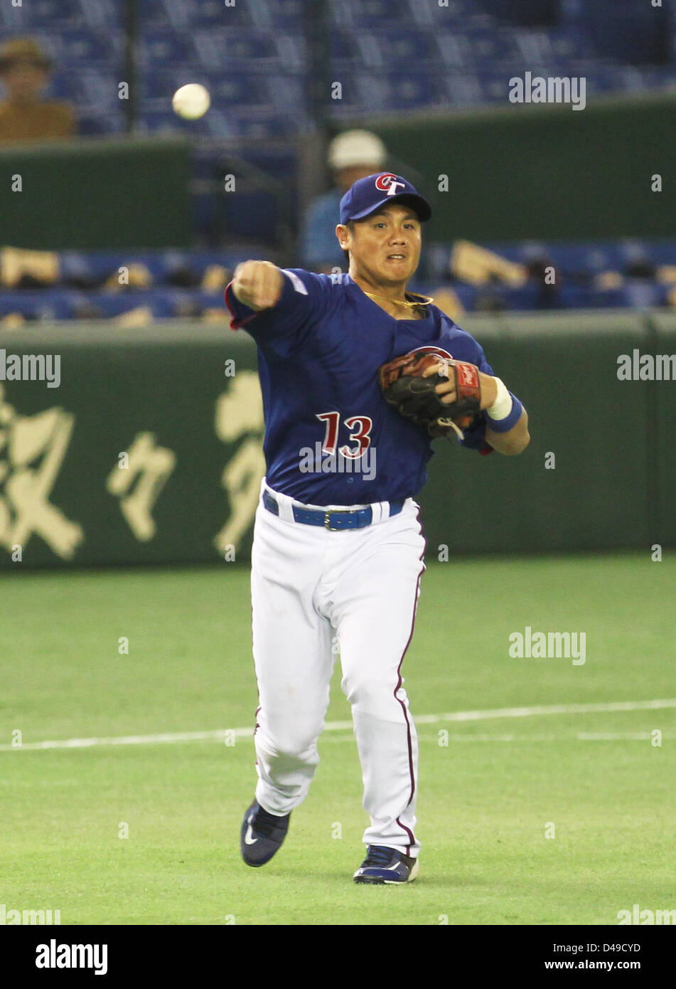 March 9, 2013 - Tokyo, Japan - Yung-Chi Chen (Chinese Taipei) throws the ball during the Pool 1 Second Round game between Chinese Taipei and Cuba of the World Baseball Classic (WBC) at Tokyo Dome on March 9, 2013 in Tokyo, Japan. (Credit Image: © Koichi Kamoshida/Jana Press/ZUMAPRESS.com) Stock Photo