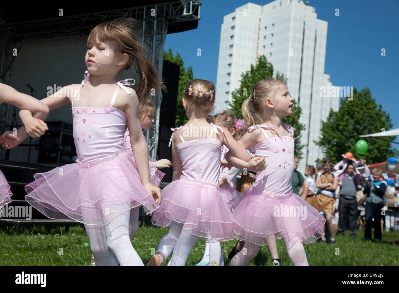 German ballet costume hi-res stock photography and images - Alamy