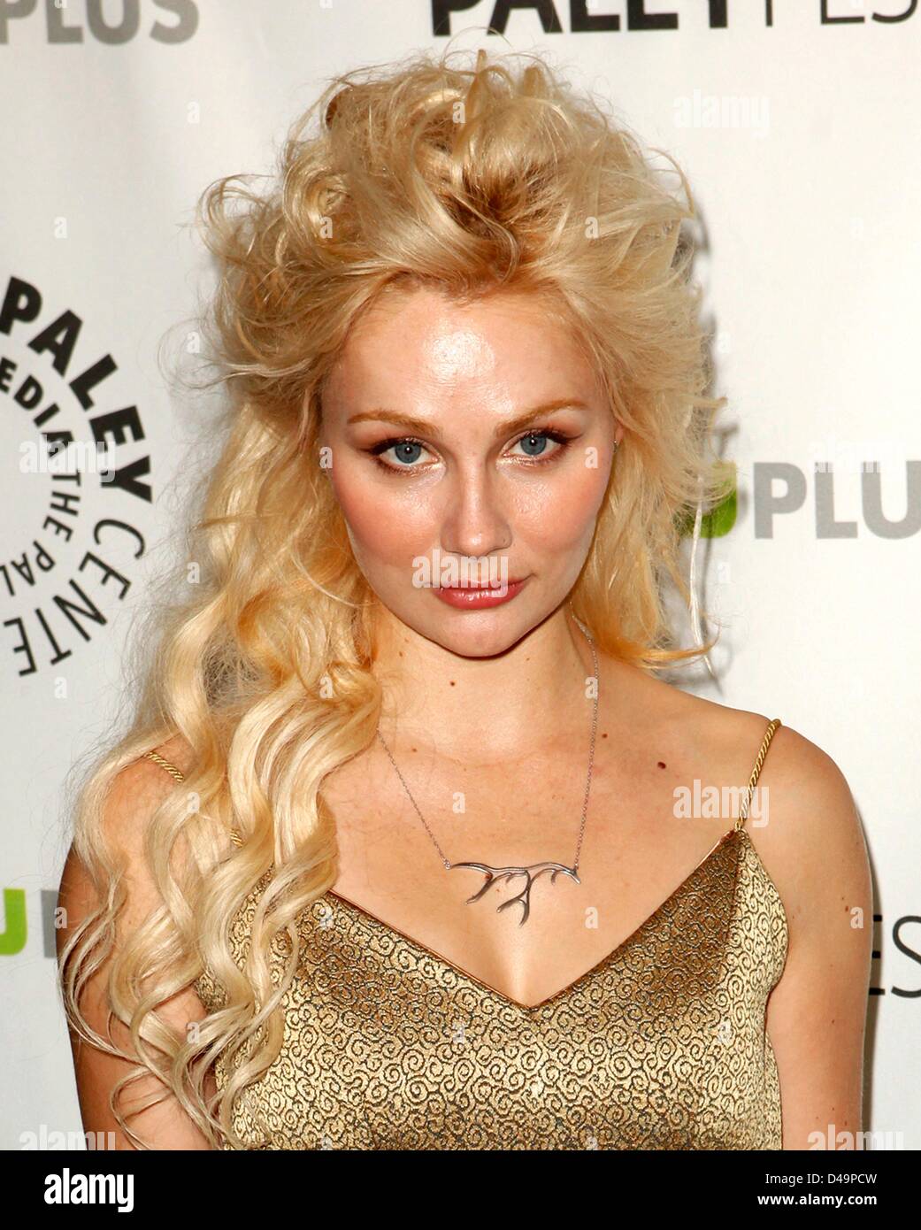 Clare Bowen at arrivals for NASHVILLE Panel at the 30th Annual Paleyfest, Saban Theatre, Los Angeles, CA March 9, 2013. Photo By: Emiley Schweich/Everett Collection/Alamy Live News Stock Photo