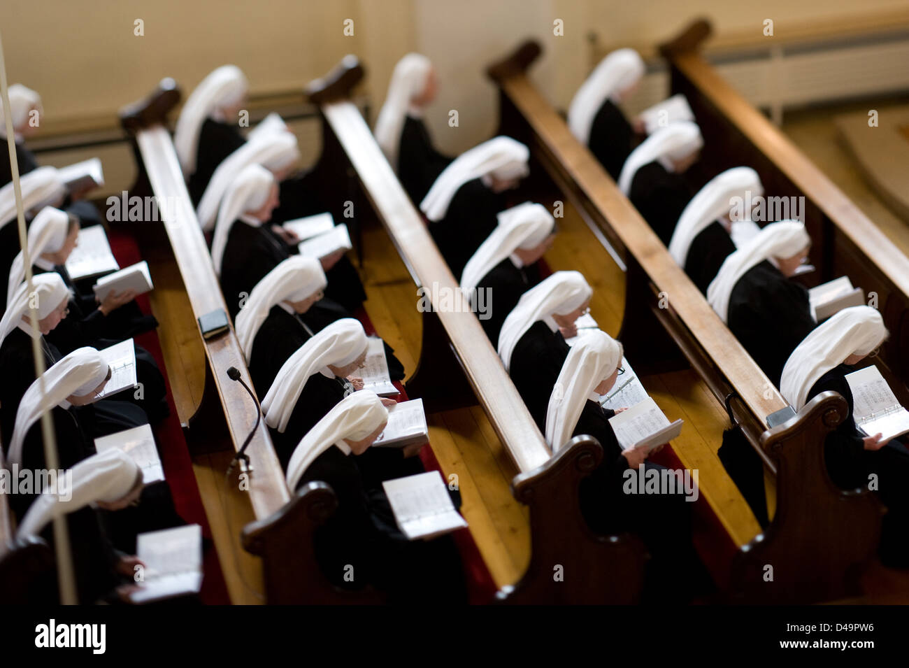 Heitersheim, Germany, sisters at a funeral ceremony Stock Photo Alamy