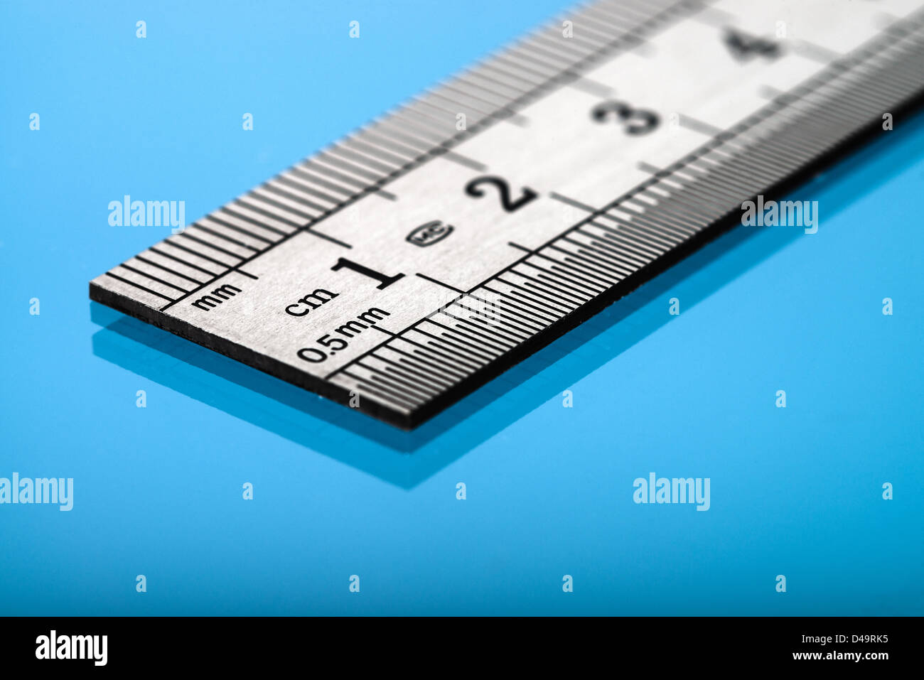 Mm ruler hi-res stock photography and images - Alamy