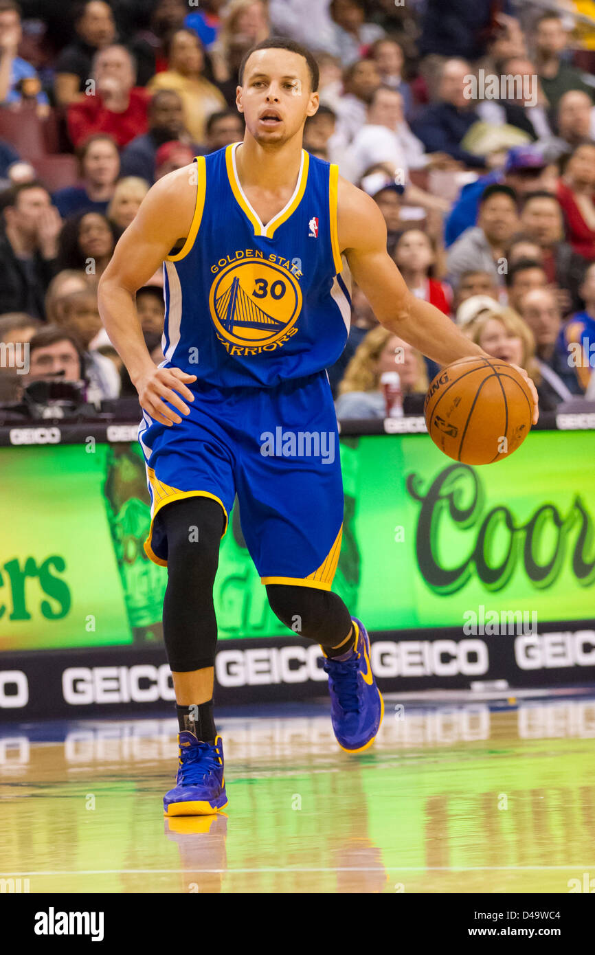 Stephen Curry of the Golden State Warriors in action during the