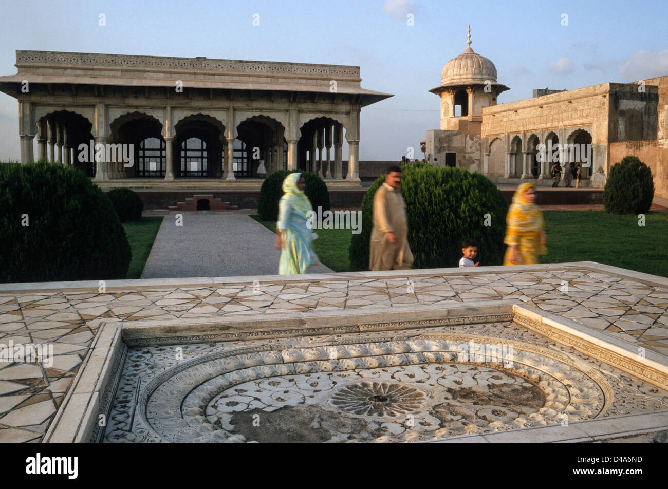 Marble fountain and hall inside the Lahore Fort, Lahore, Punjab