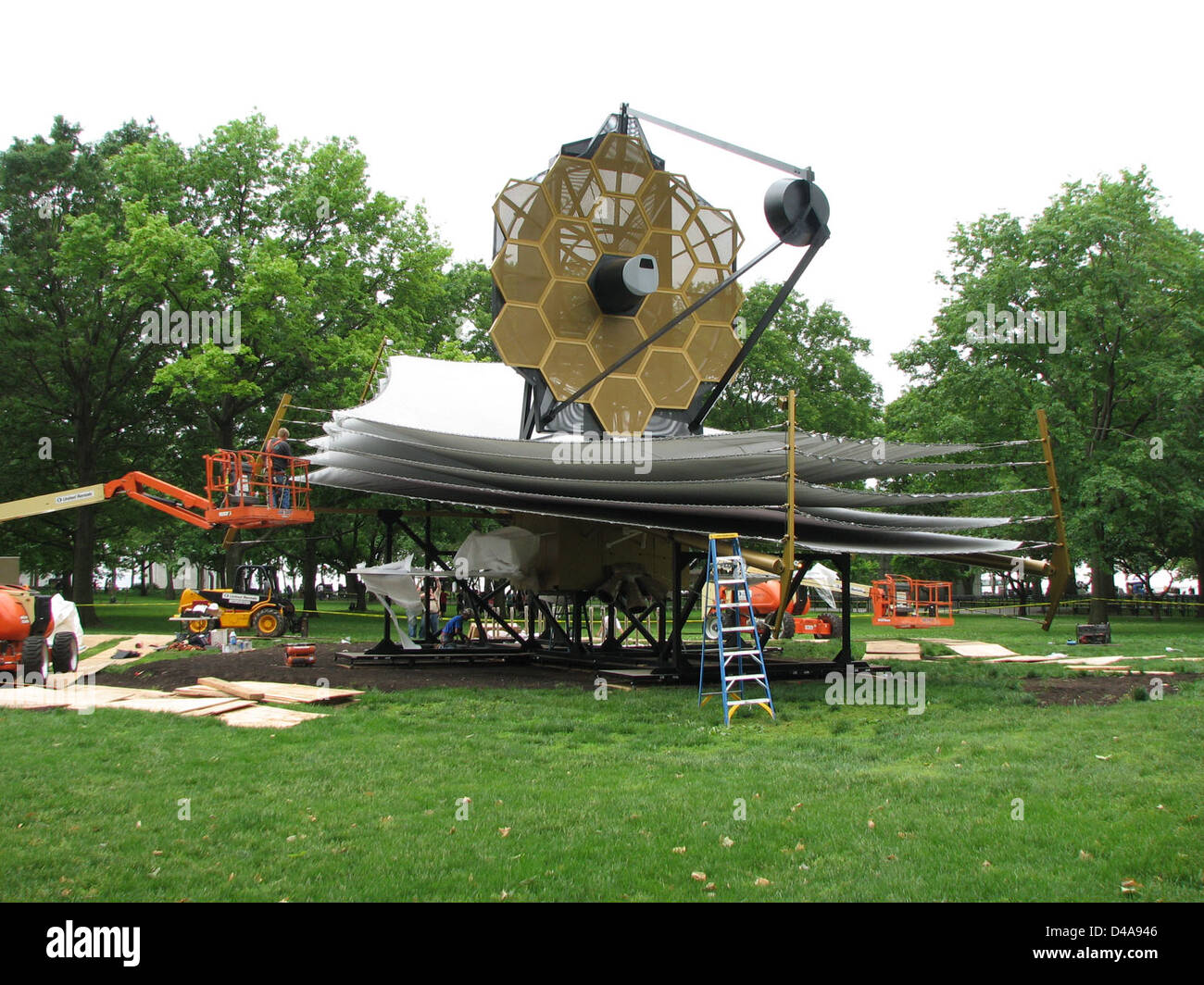 Construction of the James b Space Telescope Fullscale Model in