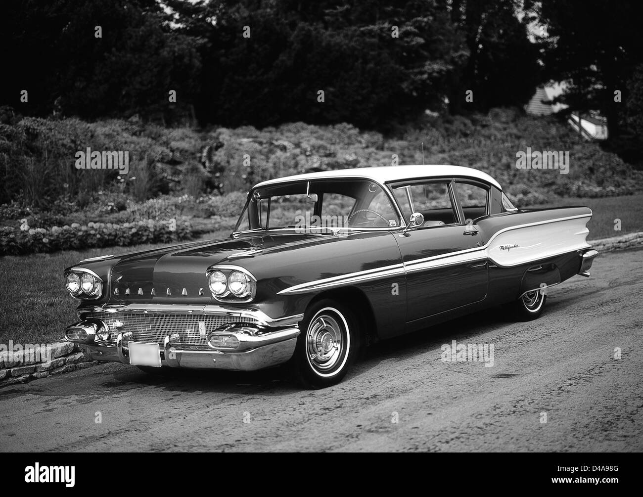 Old pontiac Black and White Stock Photos & Images Alamy