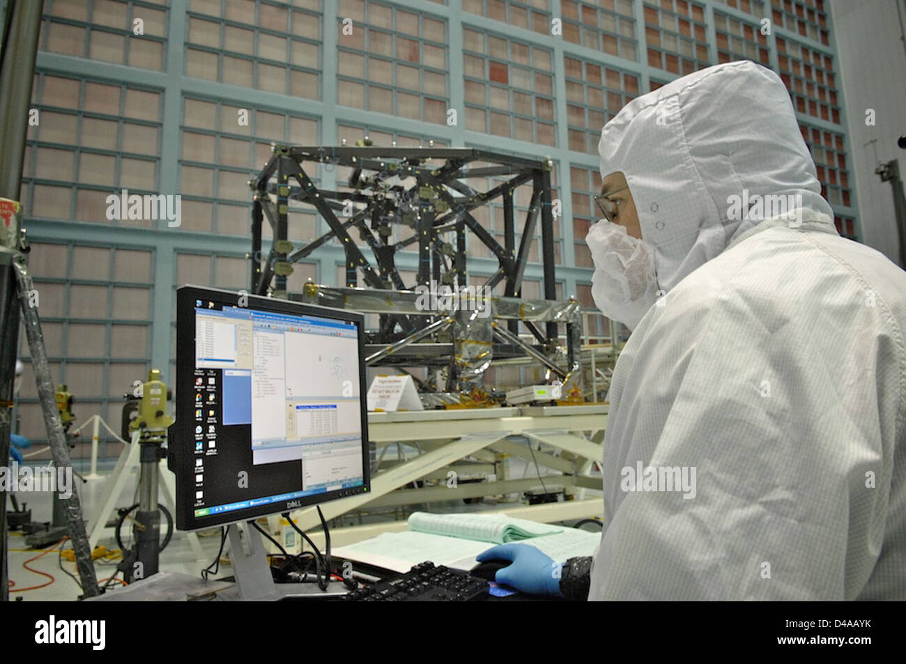 The Integrated Science Instrument Module (ISIM) structure of the James ...