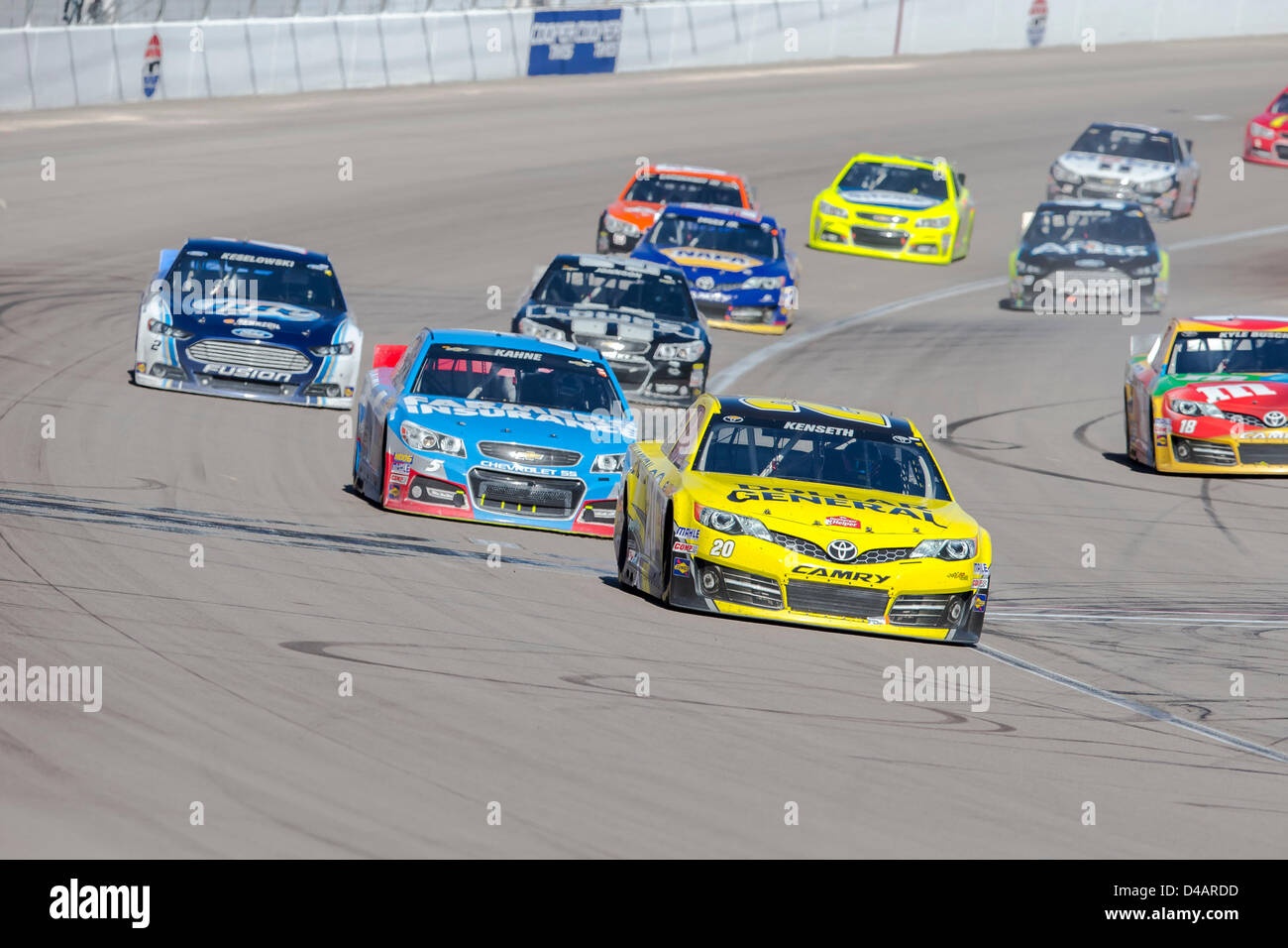 Las Vegas, Nevada, Usa. 10th March 2013. Matt Kenseth (20) Races 