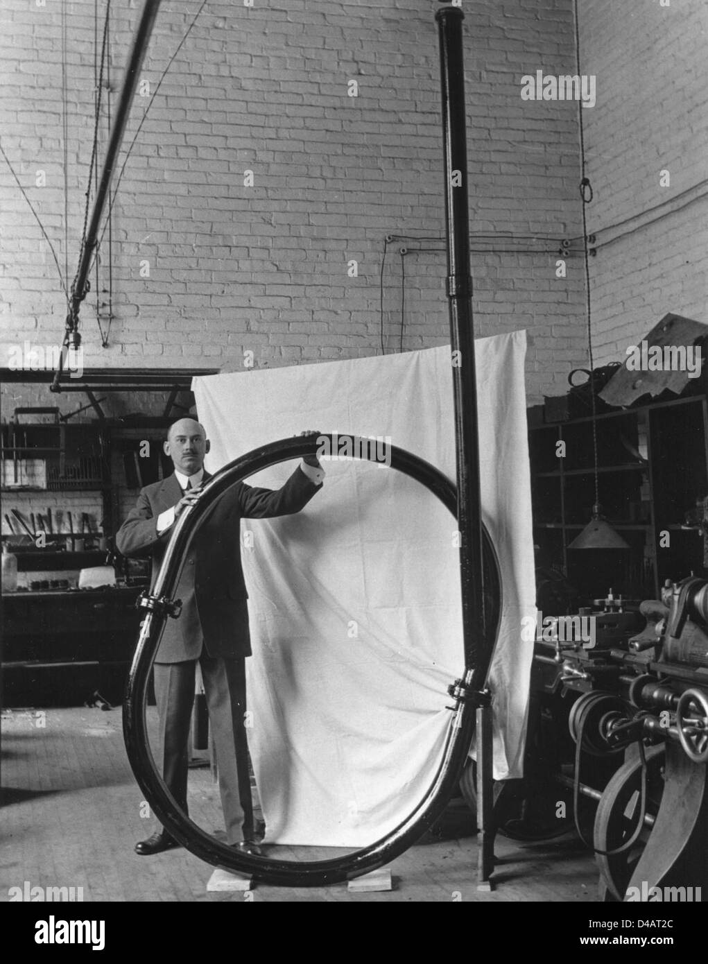 NASA’s Goddard Space Flight Center honors Dr. Robert H. Goddard, a pioneer in rocket science, showcasing his vacuum tube device that contributed to early rocket and space exploration technology development. Stock Photo