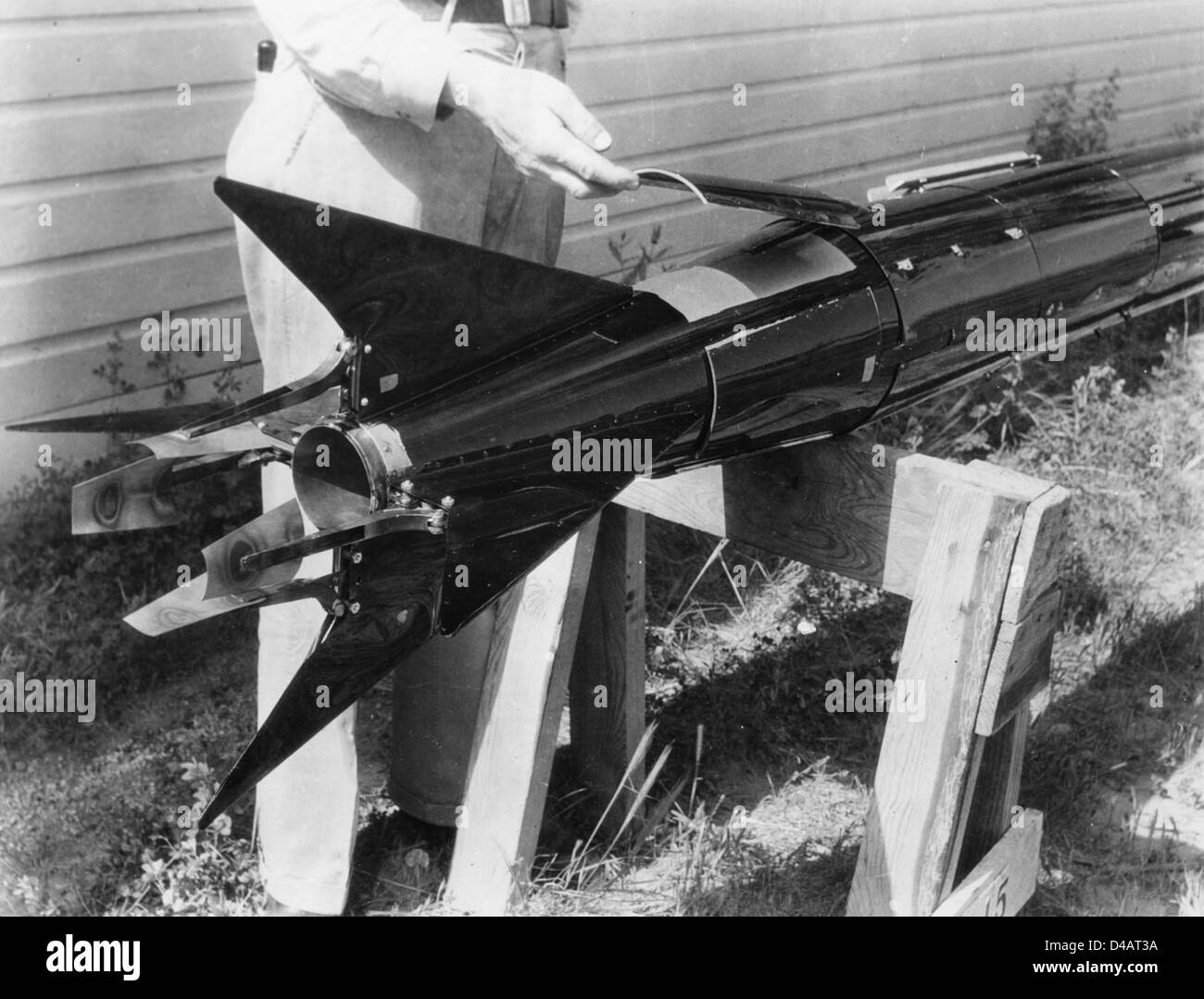 Goderd Rocket Dr goddard rocket launch Black and White Stock Photos & Images - Alamy