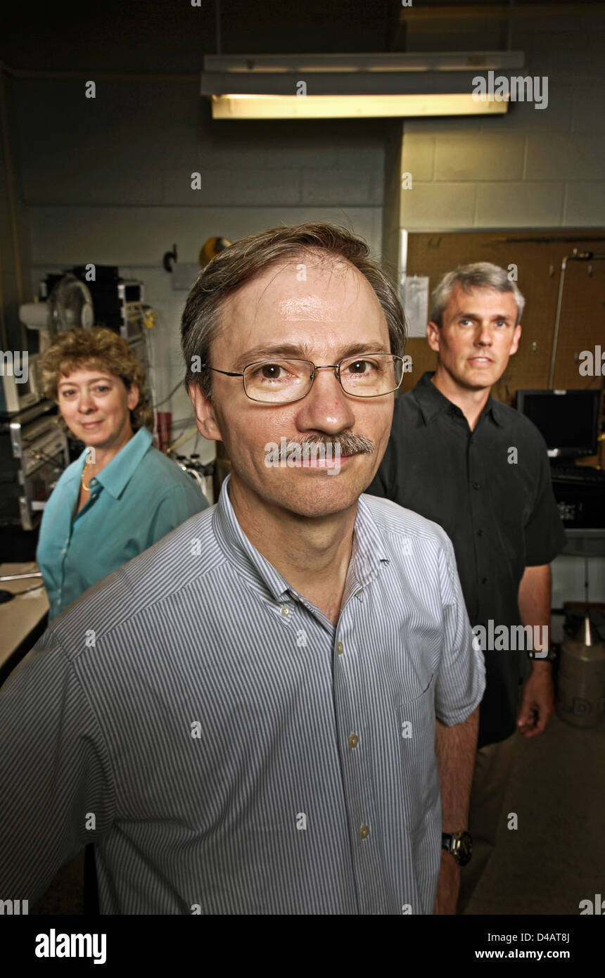 NASA's Chris Gunn and colleagues at Goddard Space Flight Center (GSFC ...