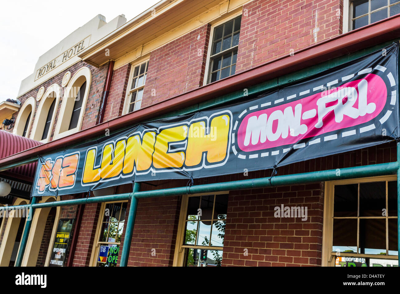 Cheap Lunch Banner At Royal Hotel Pub In Sunbury Victoria Stock