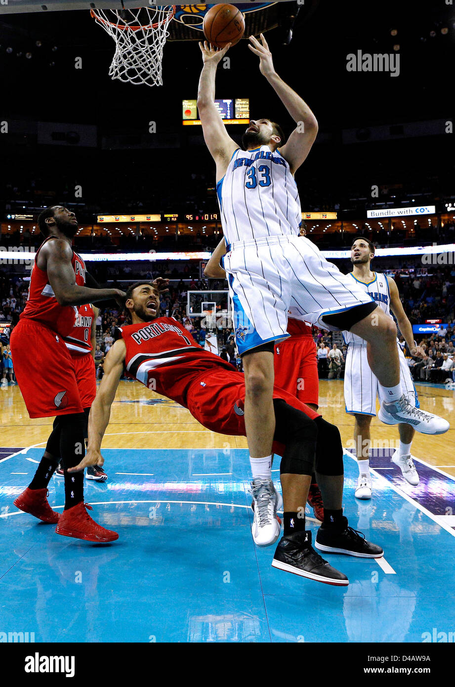 Orlando Magic forward Grant Hill (33) scores on a fast break dunk for two  of his 13 points in the second half against the Washington Wizards on April  17, 2007 at Verizon