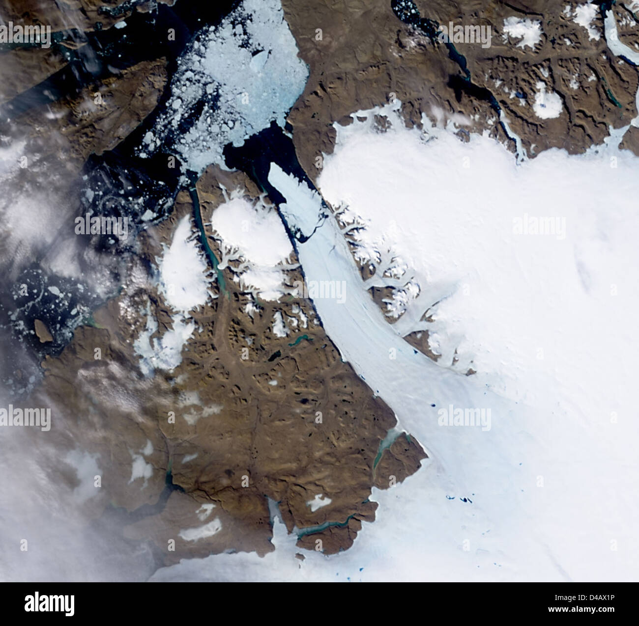 NASA satellite captures Petermann Glacier calving in Greenland ...