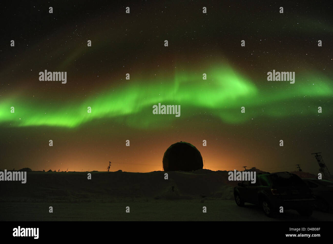 Auroras headed to the US again in aftermath of gargantuan 'X-class' solar  flare | Live Science, image size:1300x954