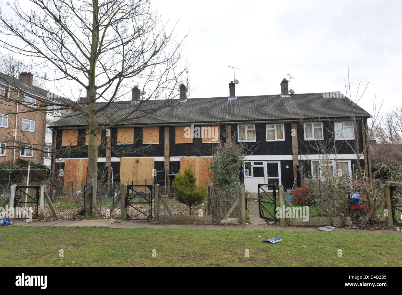 Connaught gardens housing hires stock photography and images Alamy