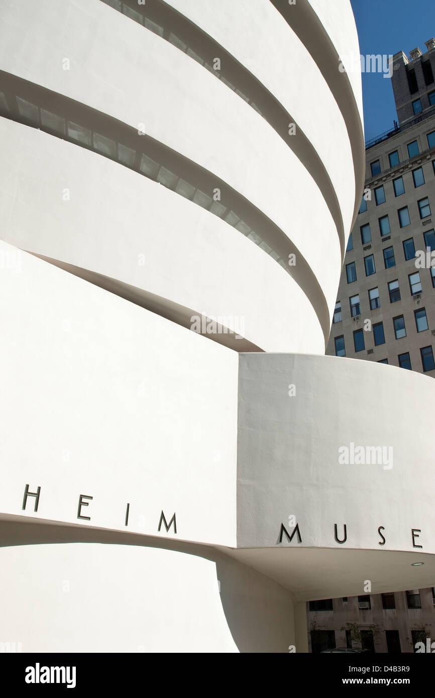 ROTUNDA SOLOMON GUGGENHEIM MUSEUM (©FRANK LLOYD WRIGHT 1959) FIFTH