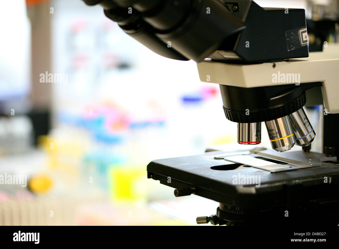 Objectives microscope hires stock photography and images Alamy