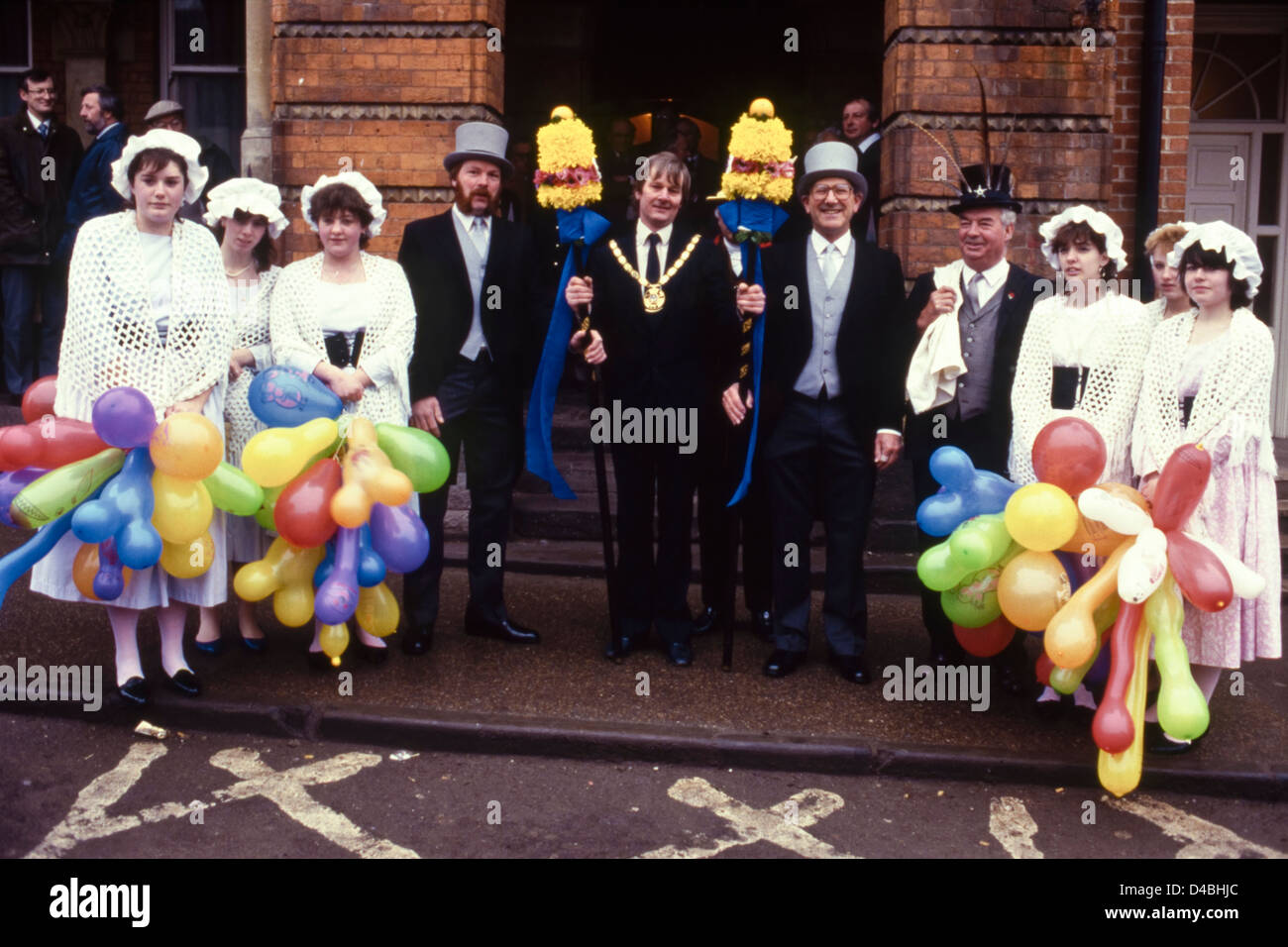 Constable Tuttimen Orangeman & Tuttimaids outside the Town Hall Hocktide Ceremony annual custom celebrated at Hungerford Berkshire England UK Stock Photo