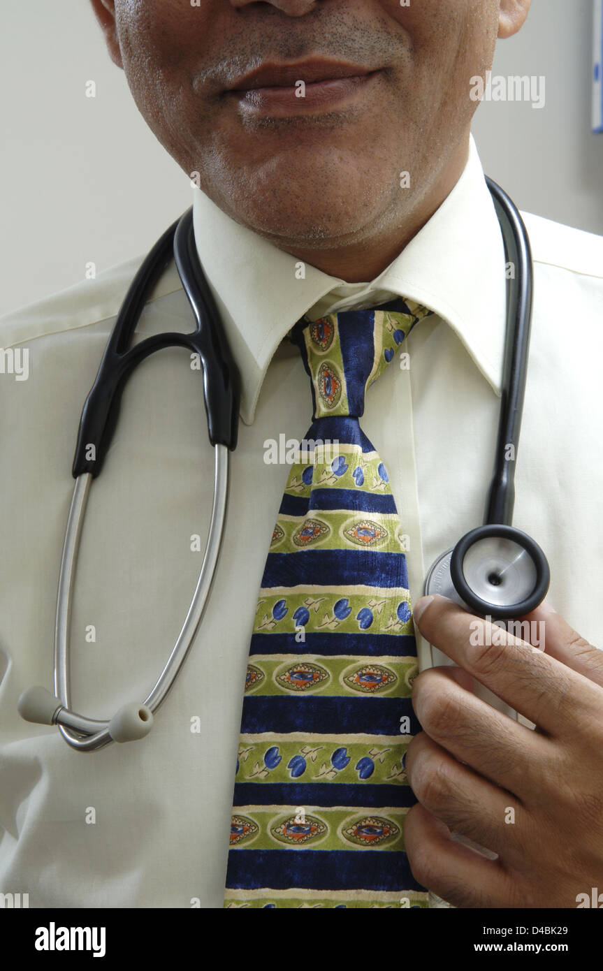 Stethoscope hanging around doctors neck Stock Photo Alamy