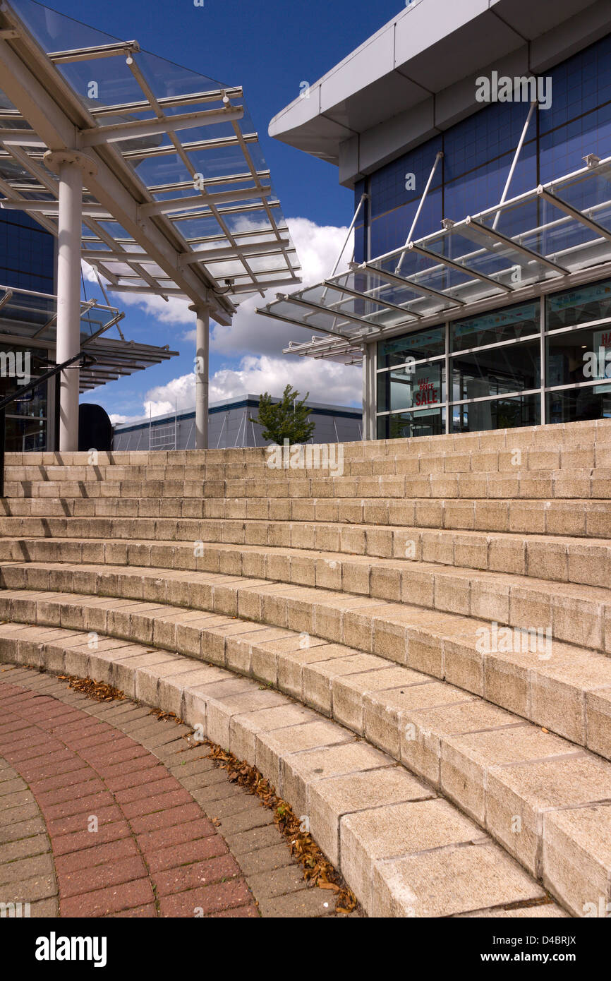 Curved stone steps at pedestrian entrance to Regent Place Retail Park, Loughborough, Leicestershire, England, UK Stock Photo