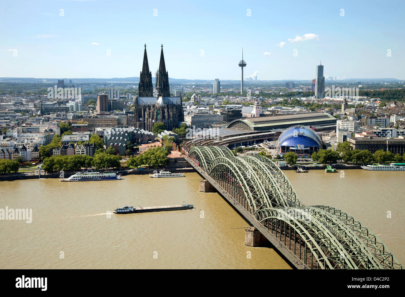 Philharmonie cologne hi-res stock photography and images - Alamy