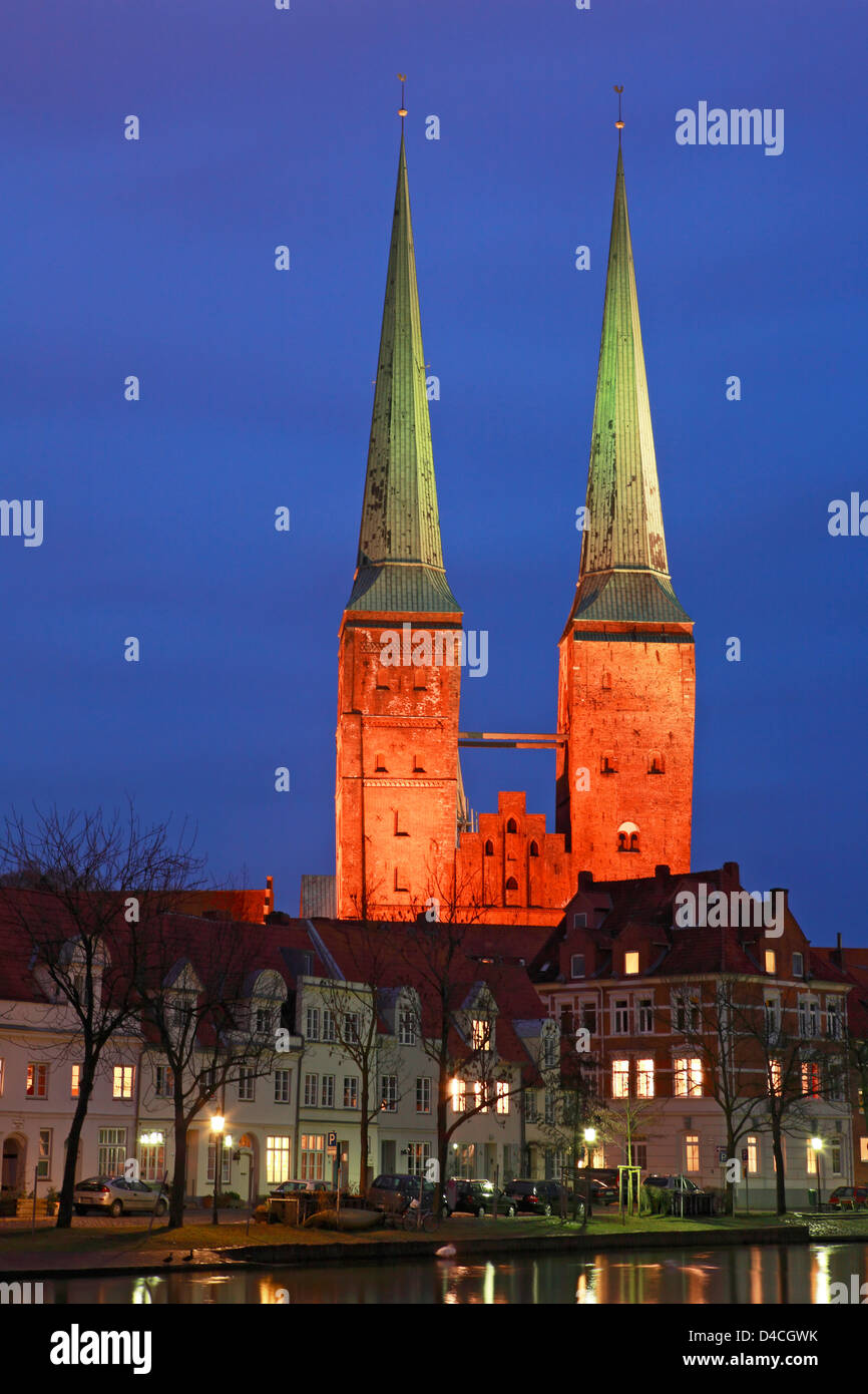 Cathedral of luebeck hi-res stock photography and images - Alamy