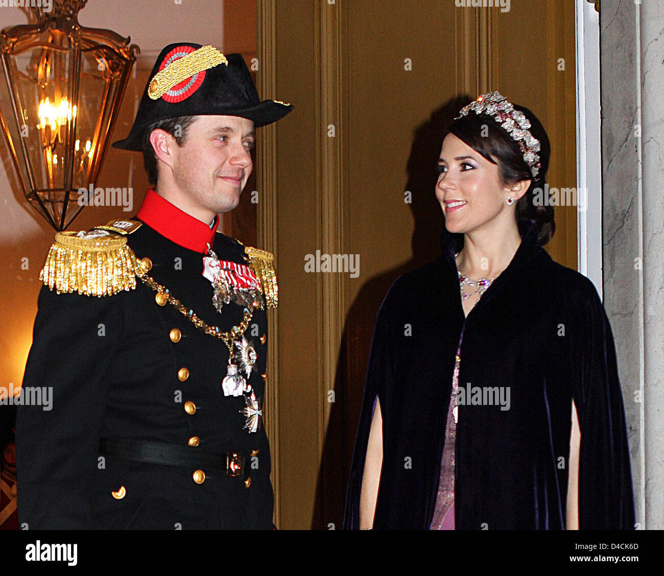 danish-crown-princess-mary-and-her-husband-crown-prince-frederik-arrive-D4CK6D.jpg