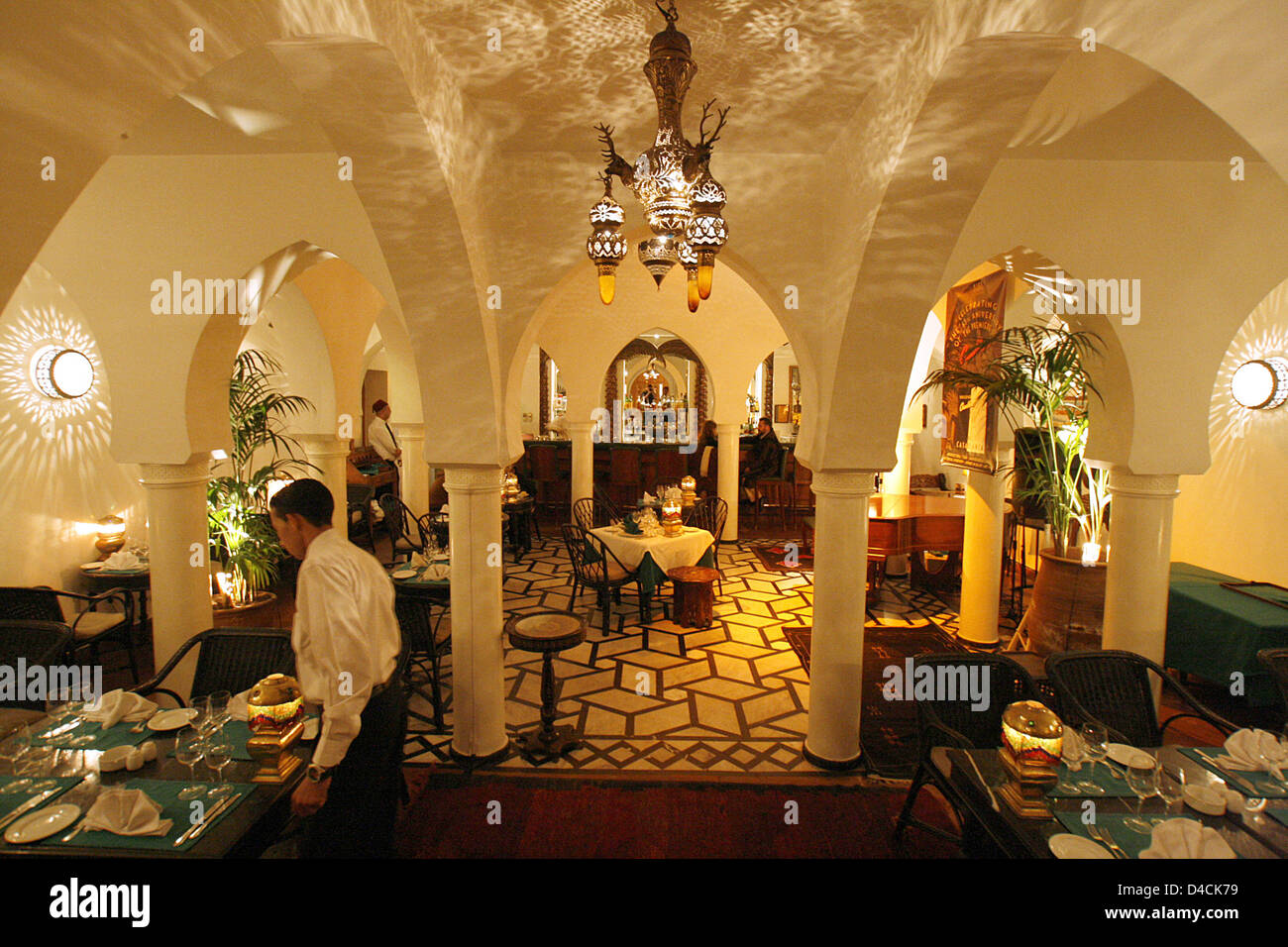 Casablanca ricks cafe hi-res stock photography and images - Alamy