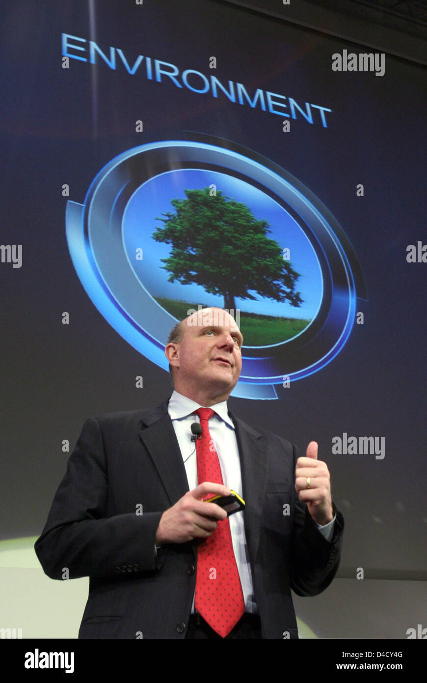 Microsoft CEO Steve Ballmer is pictured during a press conference at the IT trade fair CeBit in Hanover, Germany, 03 March 2008. From 04 through 10 March, some 5,500 exhibitors from 75 countries showcase their latest products at the world's largest trade fair on digital IT and telecommunications solutions for home and work environments. Photo: Jochen Luebke Stock Photo