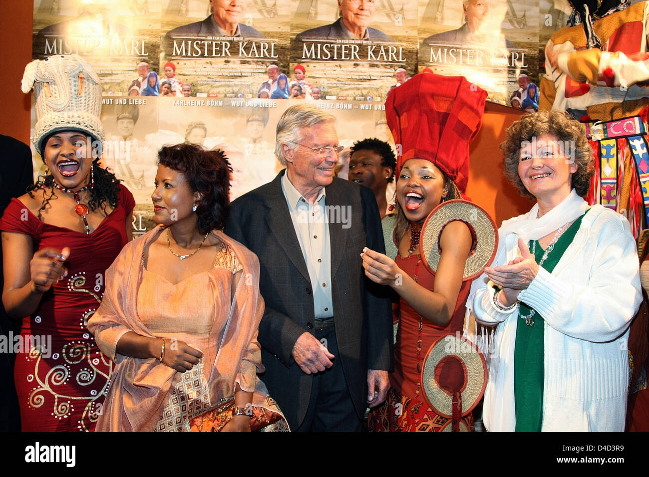 Austrian actor and founder of aid organisation 'People for Peole' Karlheinz Boehm (C), his Ethiopian wife Almaz Teshome (2-L) and his ex-wife Gundula Blau (R) arrive for the premiere of 'Mister Karl' in Munich, Germany, 12 March 2008. The documentary shot for his 80th anniversary on 16 March shows the contrary stations of Mr. Boehm's life. Photo: Ursula Dueren Stock Photo