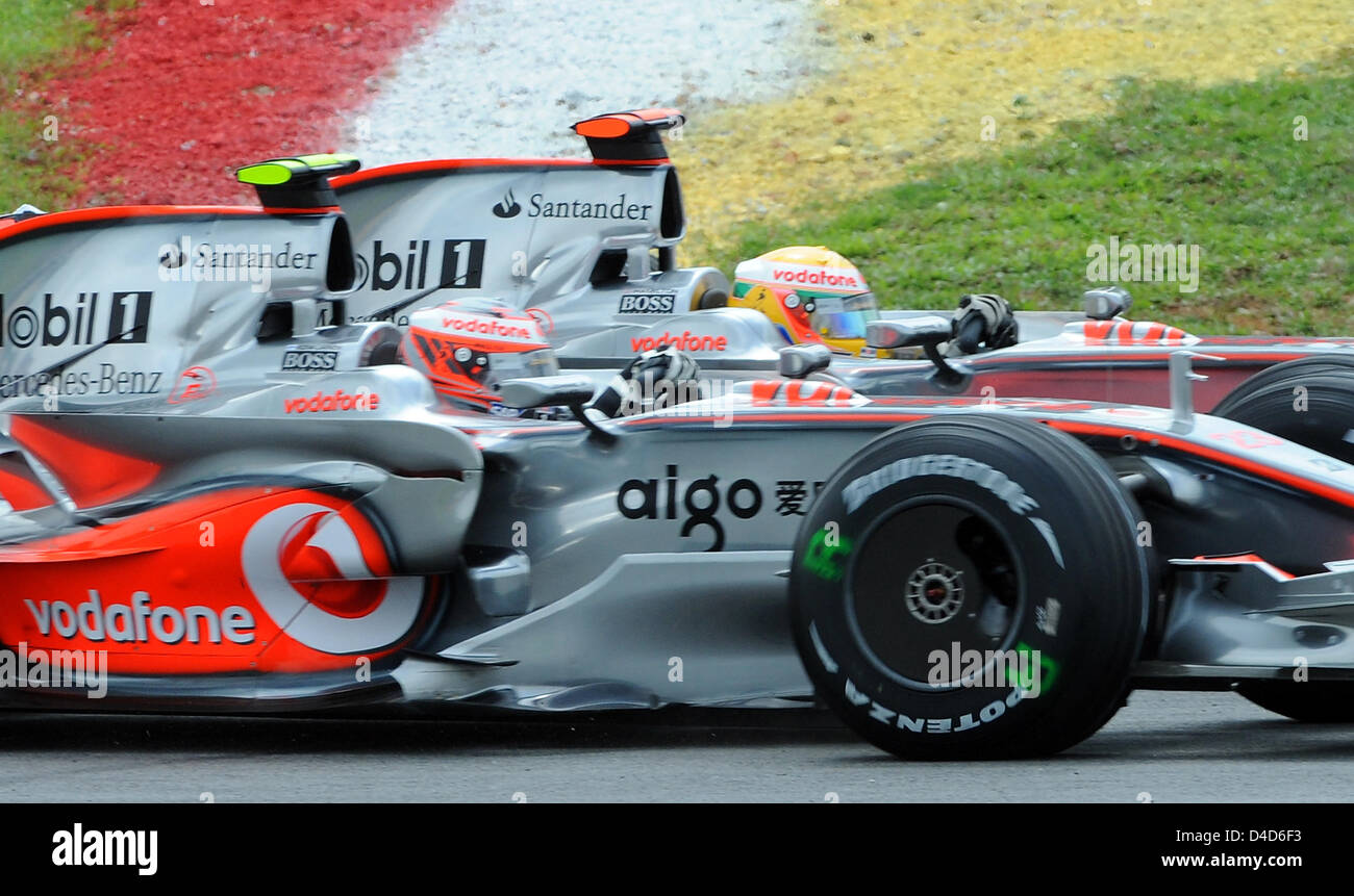 Mclaren Mercedes Formula One Drivers Briton Lewis Hamilton Back Stock Photo Alamy