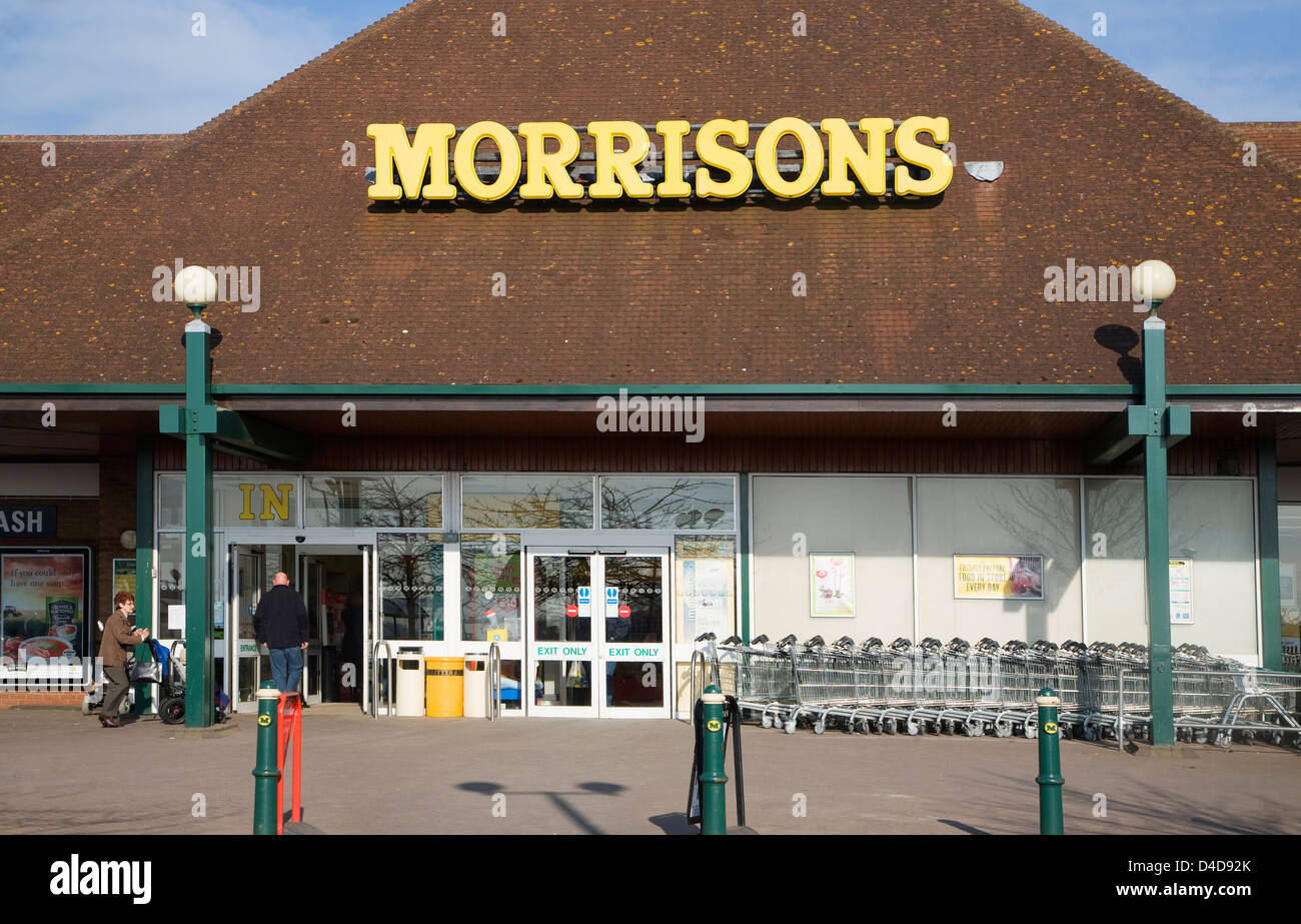 Shoppers Morrisons Supermarket High Resolution Stock Photography and