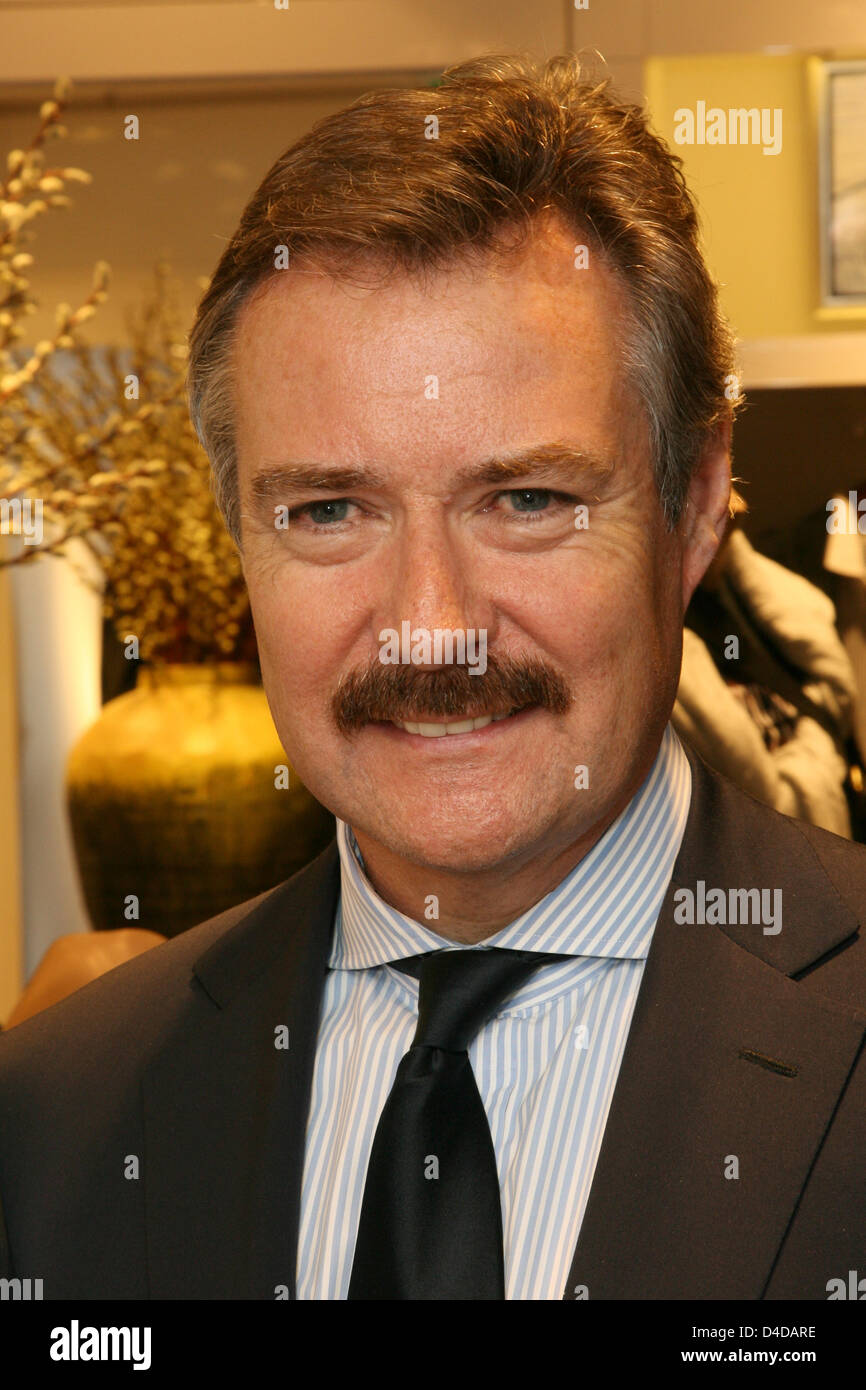 Brian Duffy, President and COO of Polo Ralph Lauren Europe, pictured  attending the opening of his company's new boutique in Munich, Germany, 10  April 2008. Photo: Ursula Dueren Stock Photo - Alamy