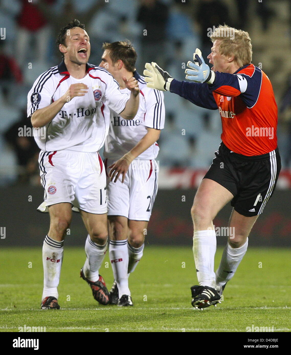 Fc munich player oliver kahn hi-res stock photography and images - Alamy